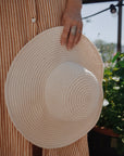 Summer hat, coil crochet pattern and tutorial