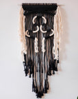 Macramé wall hanging, "Yvonne"