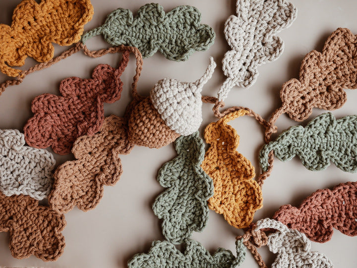 How to crochet oak leaves