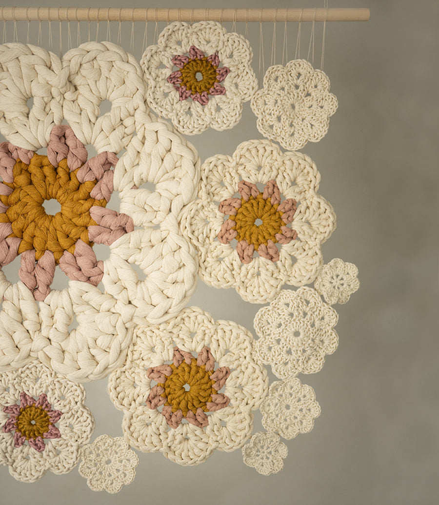 Crochet wall hanging, "Blossom"