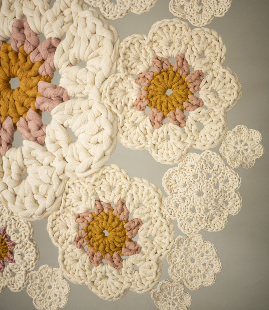 Crochet wall hanging, "Blossom"