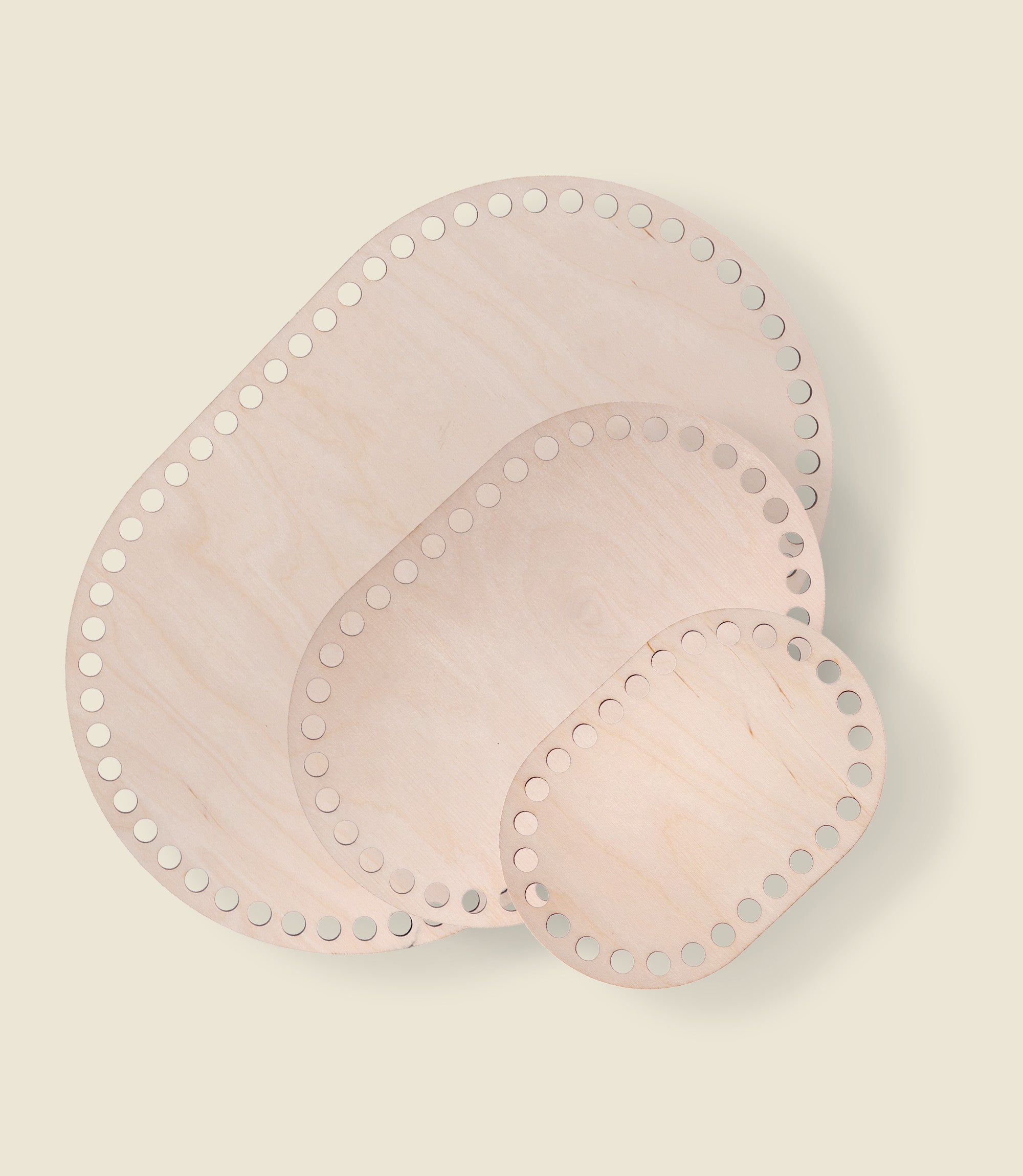 Rounded rectangle wooden base – Createaholic