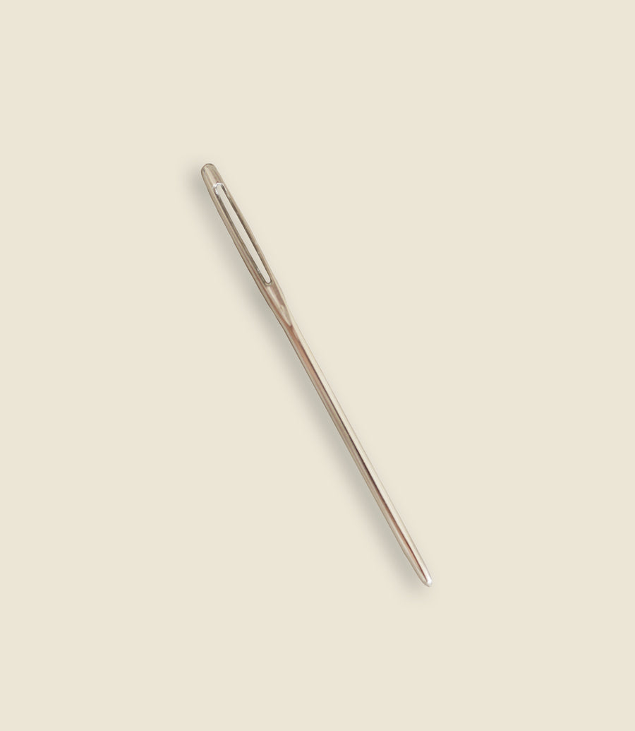 Tapestry needle, 7 cm/2.75 in