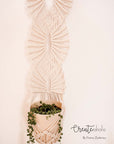 Macramé plant hanger, "Hello Sunshine"